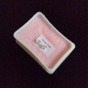 Broquel uña cuadrado plata .925