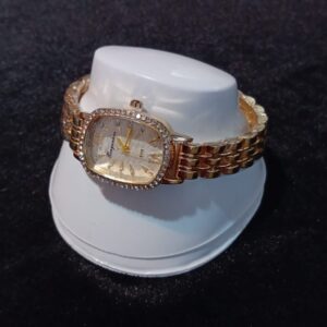 Reloj para dama oro laminado