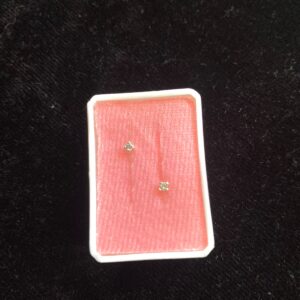 Broquel oro laminado