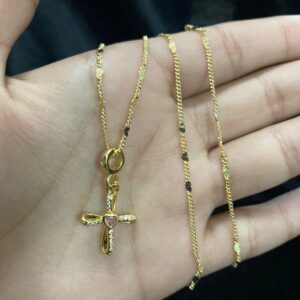 Cruz chica oro laminado