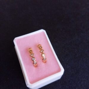 Arracada huggies oro laminado