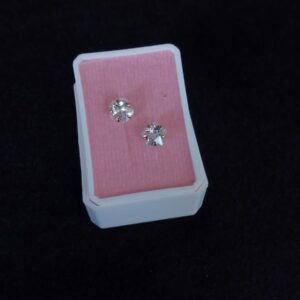 Broquel oro laminado