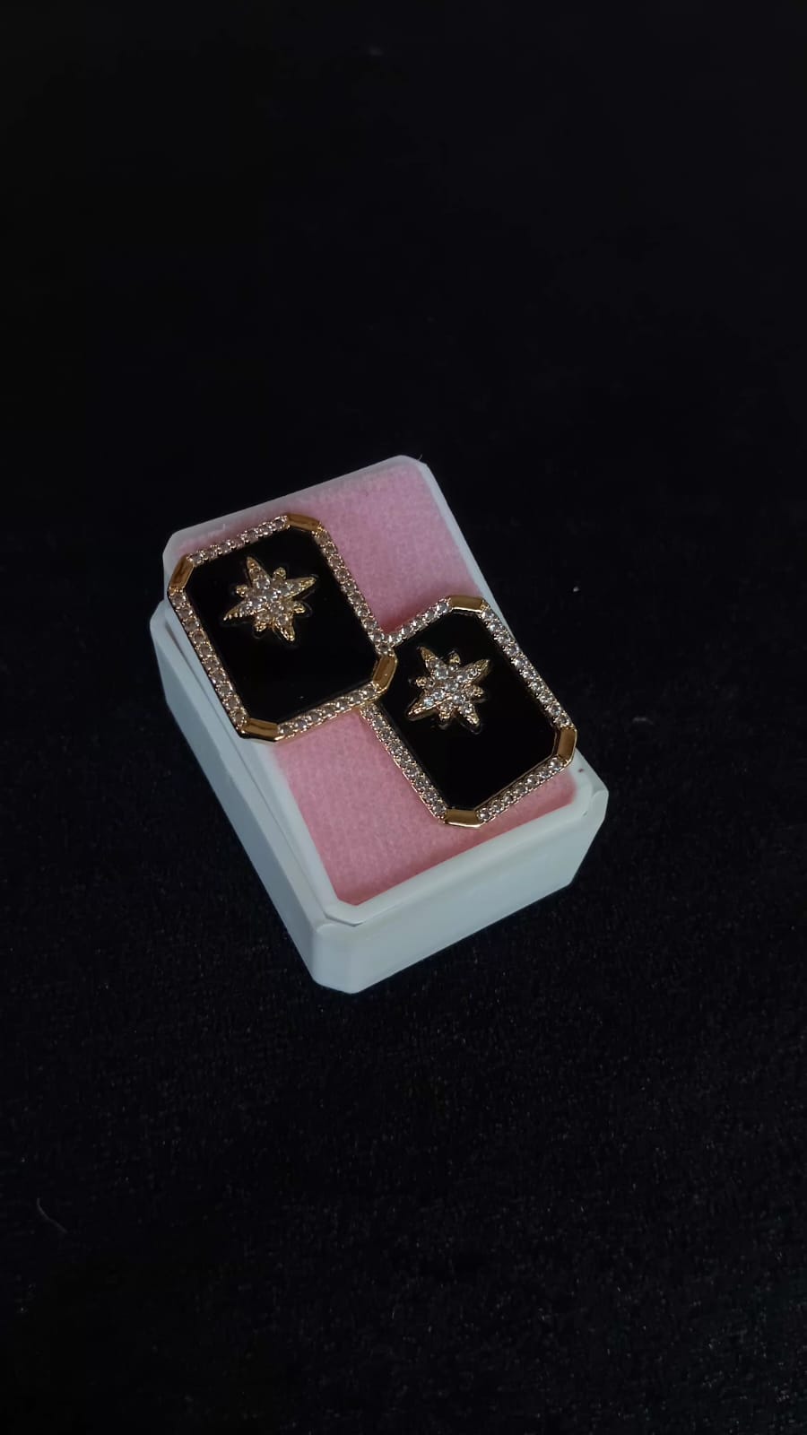 Arete poste mariposa oro laminado