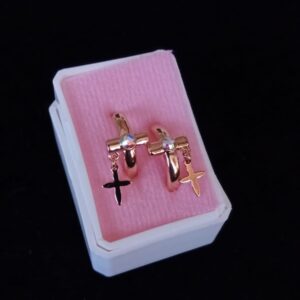 Arracada huggies  oro laminado