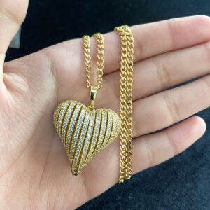 Dije mediano oro laminado