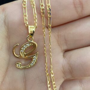 Inicial cursiva oro laminado