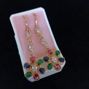 Arete largo caja oro laminado