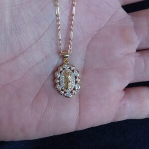 Medalla zirconia oro laminado