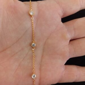 Pulsera delgada zirconia oro laminado