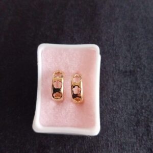 Arracadas huggies oro laminado