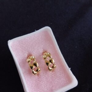 Arracada huggies oro laminado