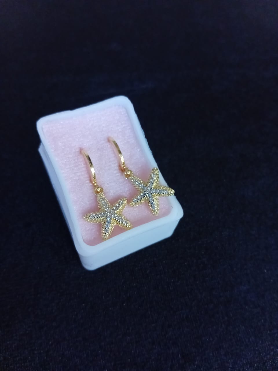 Arracada huggies oro laminado