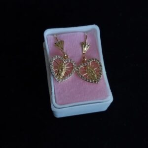 Arete largo caja oro laminado