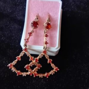 Arete largo caja oro laminado