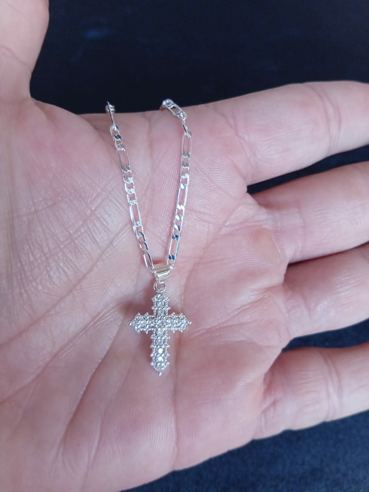 Cruz chica oro laminado