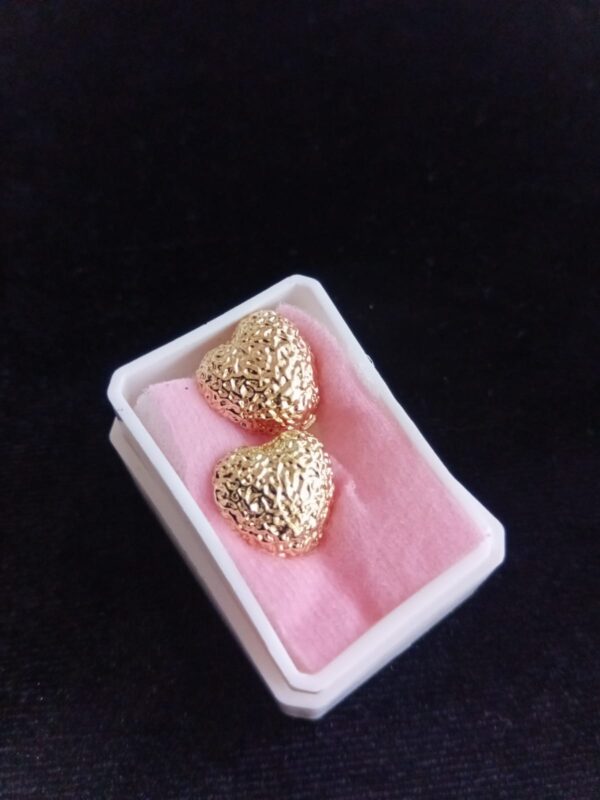 Arracada huggies oro laminado