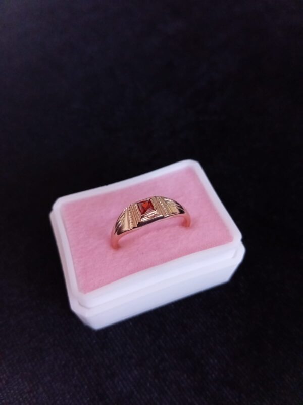 Anillo para dama oro laminado