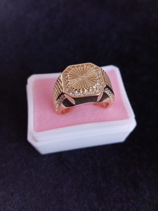 Anillo de caballero oro laminado