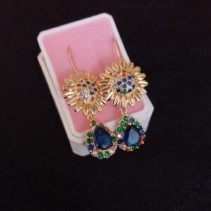 Arete largo caja oro laminado