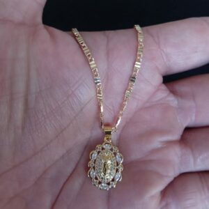 Medalla zirconia oro laminado