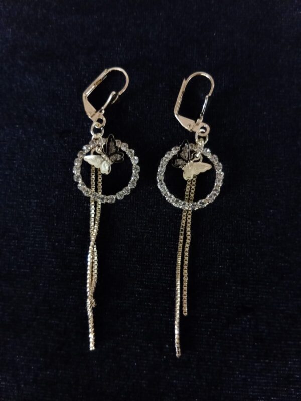 Arete largo oro laminado