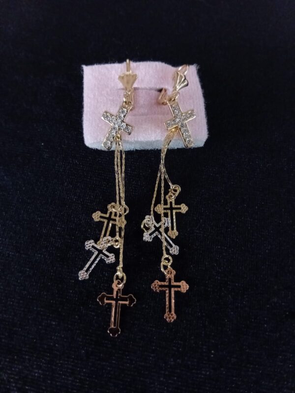 Arete largo oro laminado