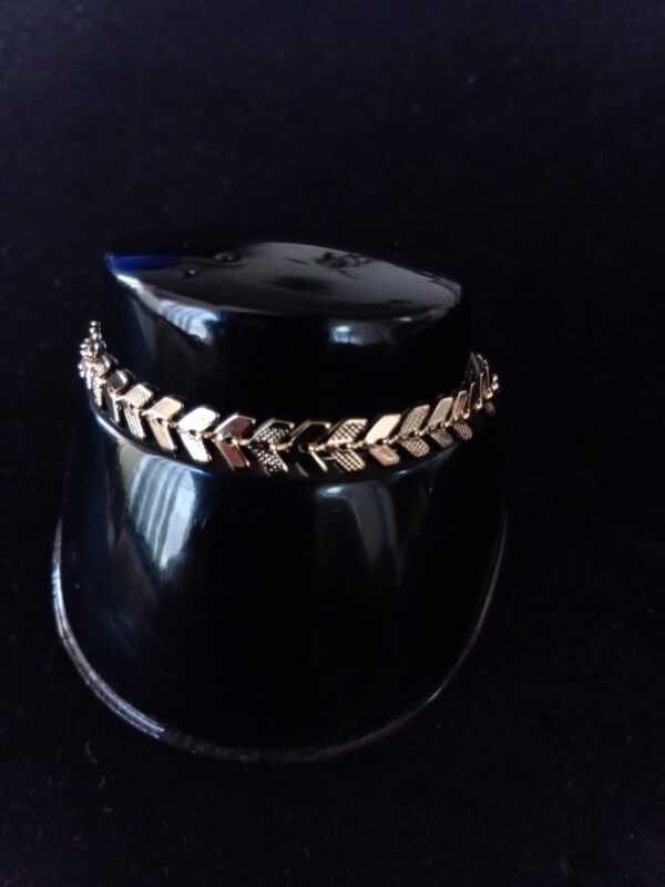 Pulsera mediana oro laminado