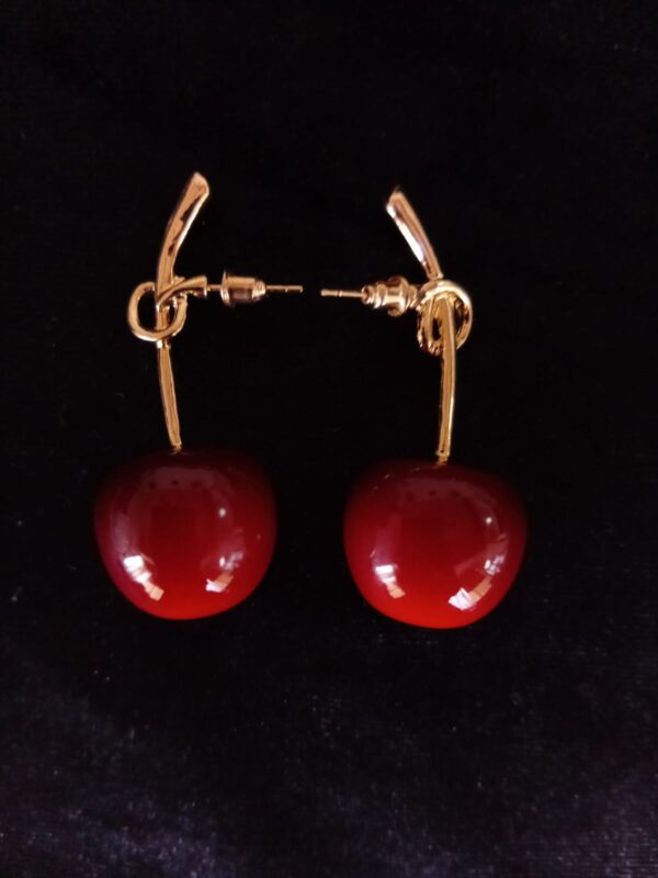 Arete tendencia oro laminado