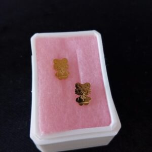 Broquel reforzado oro laminado