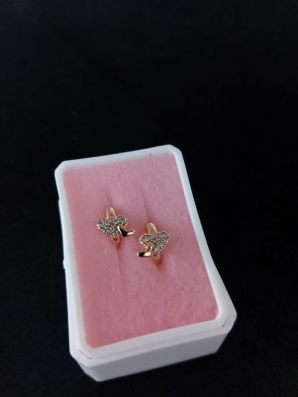 Arracada huggies oro laminado