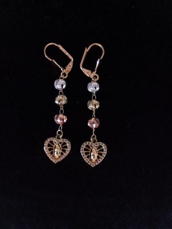Arete largo oro laminado