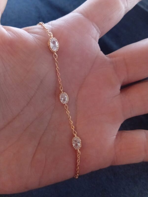 Pulsera delgada de zirconia oro laminado