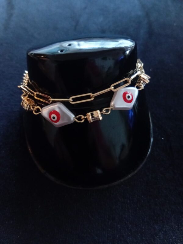 Pulsera con dije oro laminado