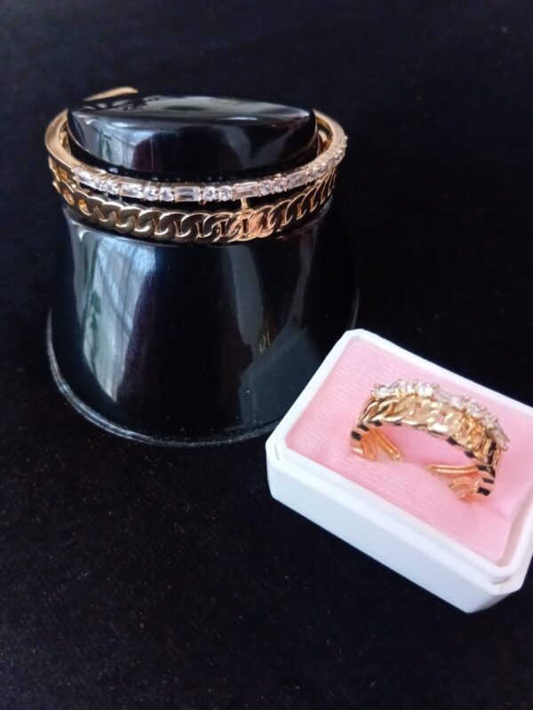 Juego de brazalete oro laminado