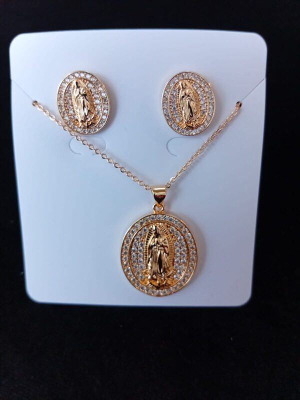 Juego  completo oro laminado