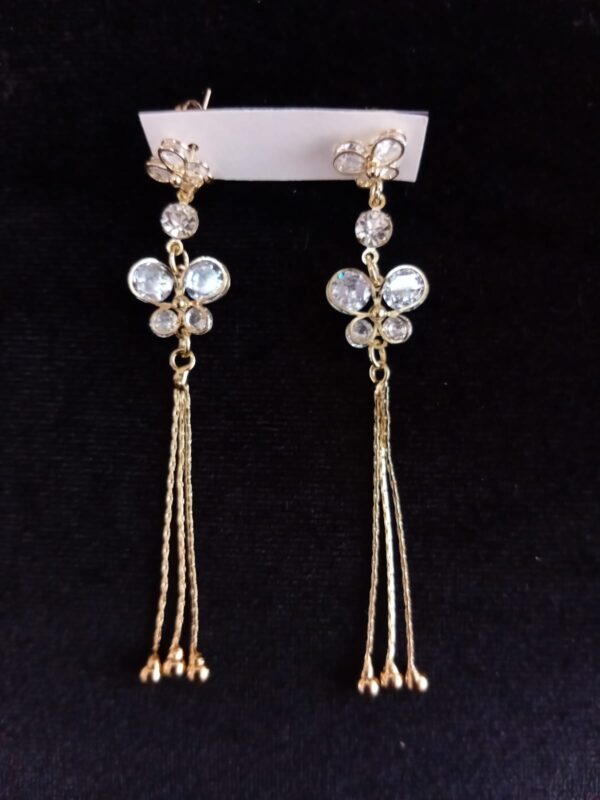 Arete largo oro laminado