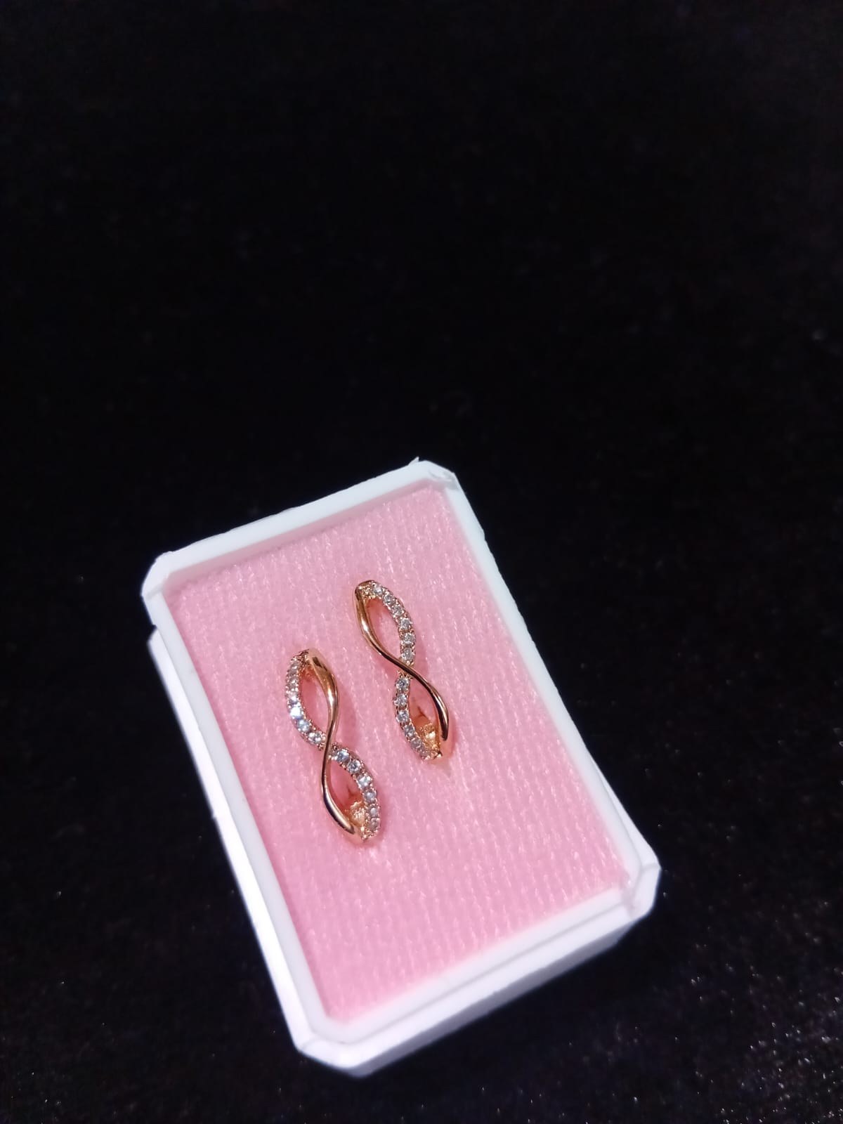 Arracada huggies oro laminado