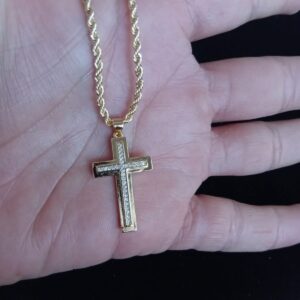 Cruz mediana oro laminado