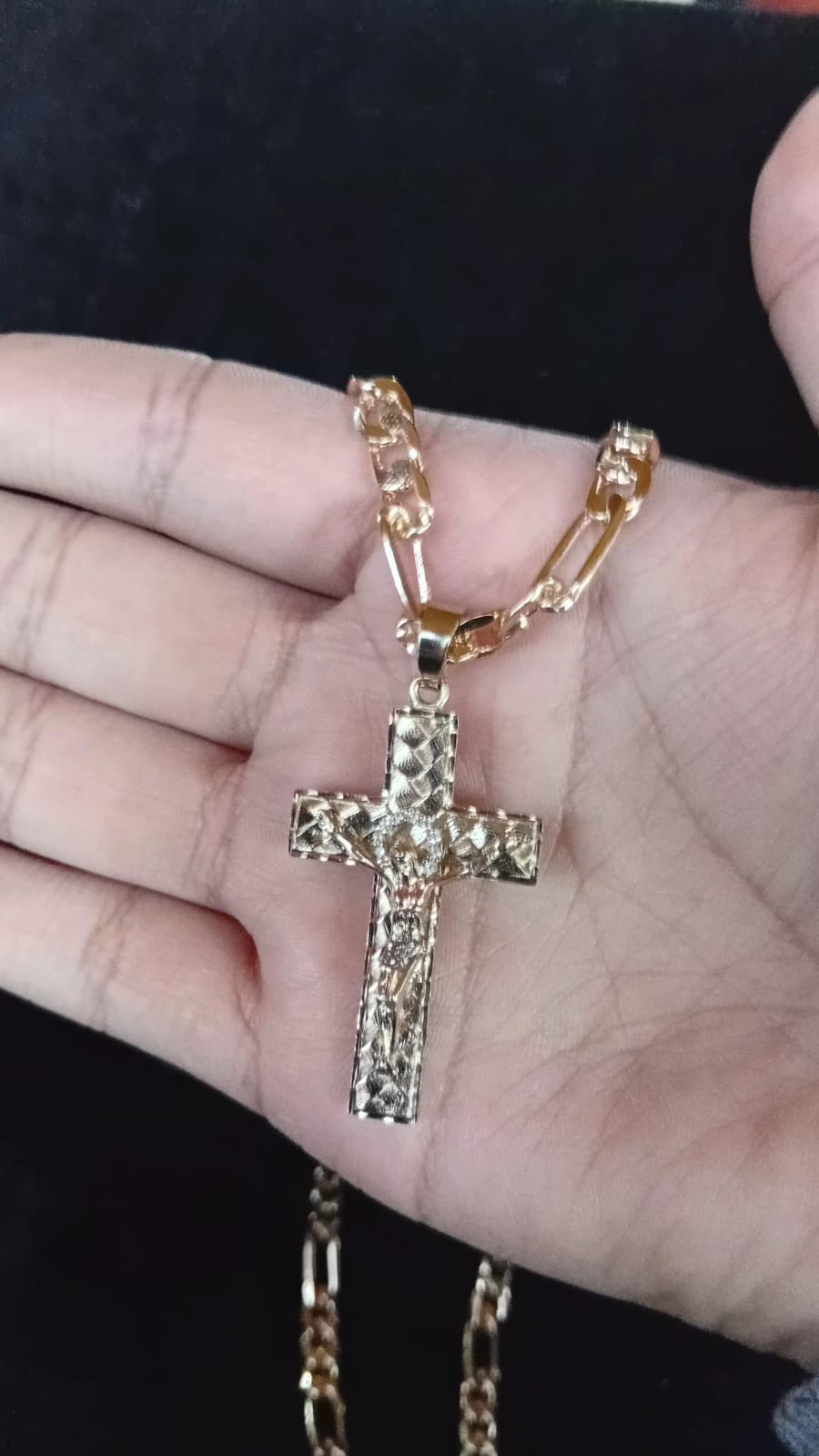 Cruz grande oro laminado