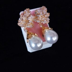 Arete tendencia oro laminado