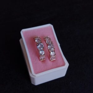 Arracada huggies oro laminado