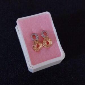 Arracada huggies oro laminado