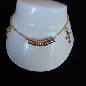 Pulsera delgada  con zirconia  oro laminado