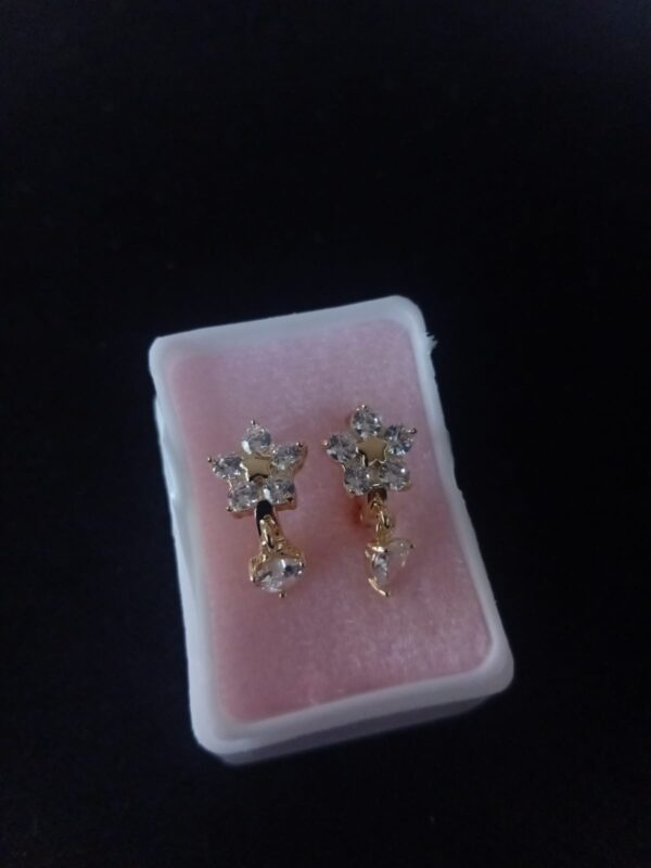 Arracada huggies oro laminado