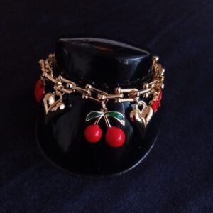 Pulsera con dije oro laminado