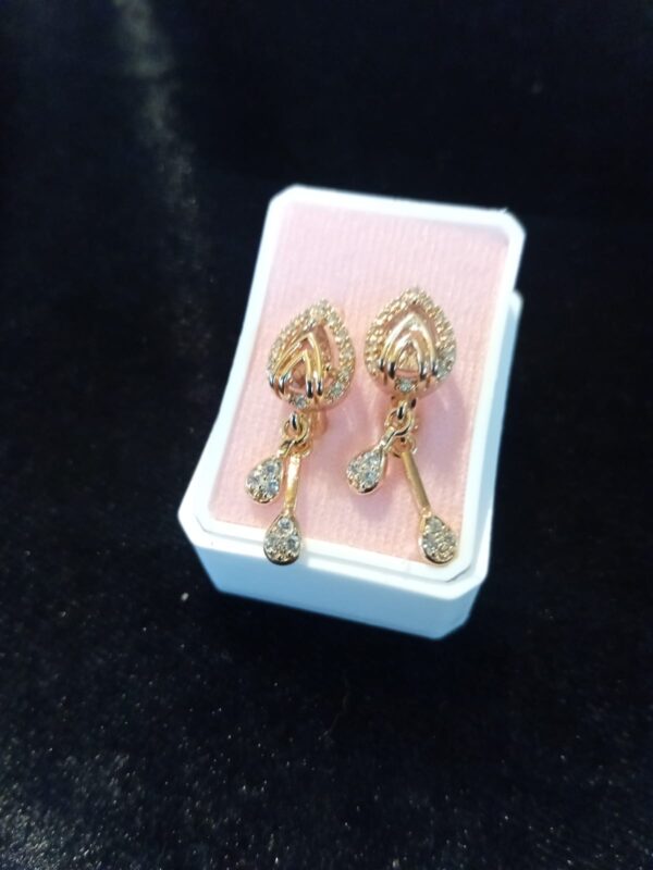 Arracada huggies oro laminado