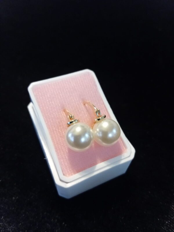 Arracada huggies oro laminado
