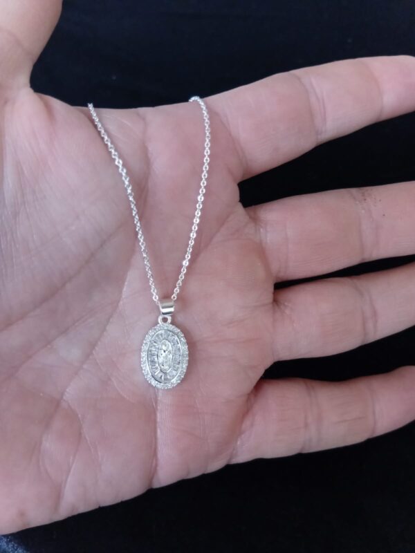 Medalla zirconia oro laminado