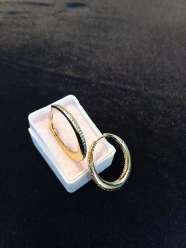 Arracada zirconia oro laminado