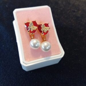 Arete poste mariposa oro laminado